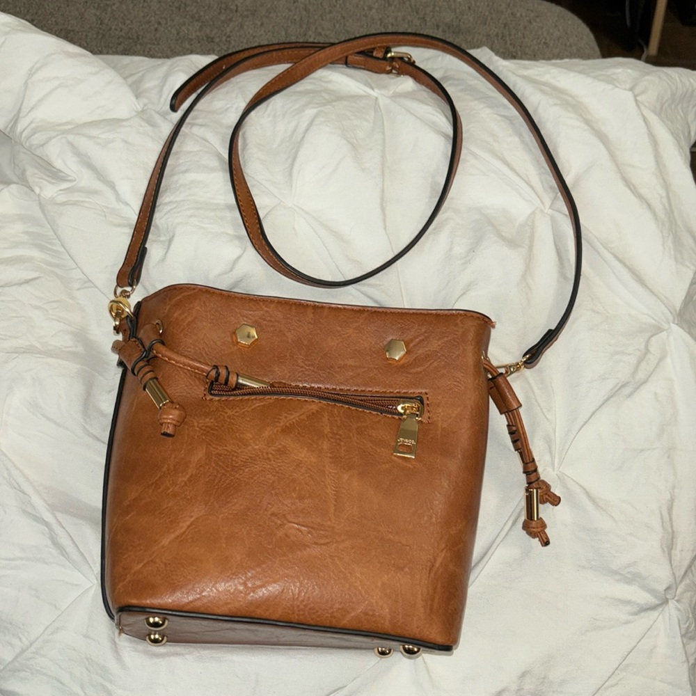 Jen&co bucket bag 8x10 7.5 deep